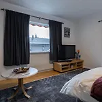 Aurora Dream House Apartment With Free Parking